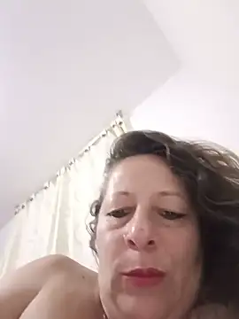 Snapshot of Nikki_milf69 chatting on May 26, 2026, 5:25 am Nikki milf69 online show from May 26, 2026, 5:25 am