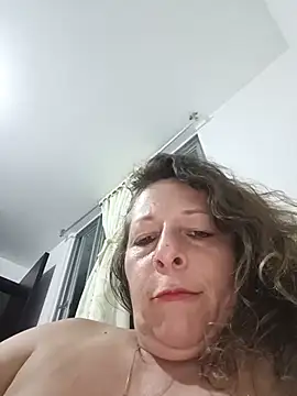 Snapshot of Nikki_milf69 chatting on June 21, 2026, 4:48 am Nikki milf69 online show from June 21, 2026, 4:48 am