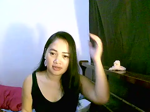 Cute4cumm online show from May 13, 2026, 1:47 am
