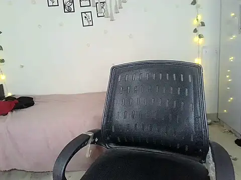EVA Jacks online show from July 4, 2026, 9:21 pm