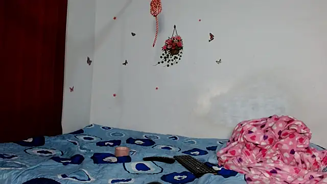 Snapshot of cristal_hotnaugthy chatting on May 15, 2026, 1:45 am cristal hotnaugthy online show from May 15, 2026, 1:45 am