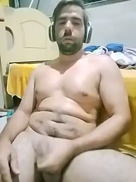 Rodrigo123hjsbdnd online show from June 13, 2026, 1:47 am