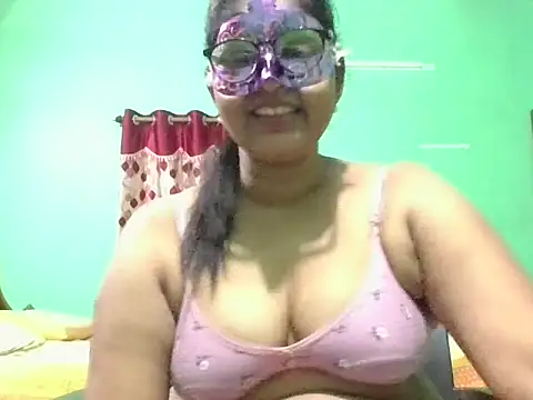 Kavya17 online show from June 19, 2026, 2:54 pm