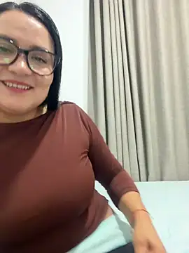 Snapshot of rousee69_ chatting on June 12, 2026, 3:49 am rousee69 online show from June 12, 2026, 3:49 am