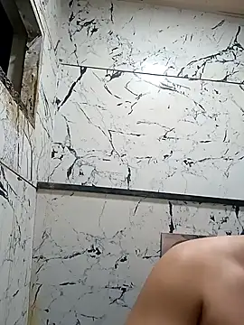 naturist786 online show from May 13, 2026, 8:27 pm