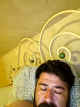 Snapshot of Angel_and_Devil_couple chatting on June 12, 2026, 11:03 pm Angel and Devil couple online show from June 12, 2026, 11:03 pm