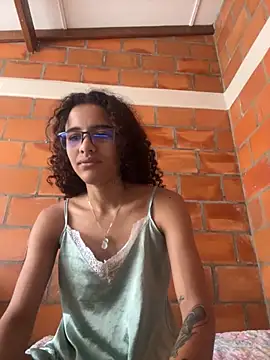 SeleneMous online show from June 22, 2026, 2:03 pm