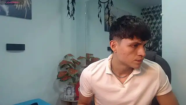 Snapshot of drago_ivan chatting on June 11, 2026, 8:18 pm drago ivan online show from June 11, 2026, 8:18 pm