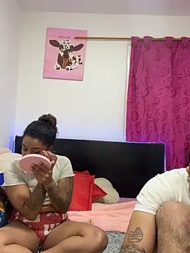 ladyandnico online show from June 13, 2026, 5:49 am