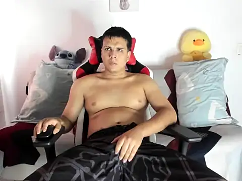 alexerdiego online show from June 13, 2026, 2:26 pm