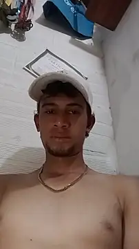 El CharlyX69X online show from June 18, 2026, 2:32 pm