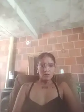 PamelaLiam online show from May 26, 2026, 4:25 pm