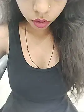sexy anaya0 online show from June 26, 2026, 3:44 am