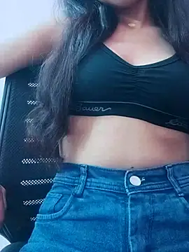 Snapshot of sexy_rubina89 chatting on May 15, 2026, 5:36 am sexy rubina89 online show from May 15, 2026, 5:36 am
