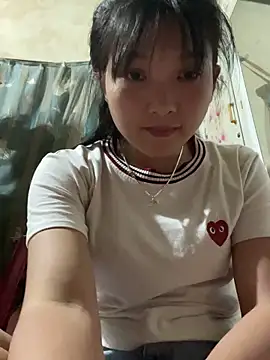 Snapshot of My-cute chatting on May 23, 2026, 1:59 pm My-cute online show from May 23, 2026, 1:59 pm