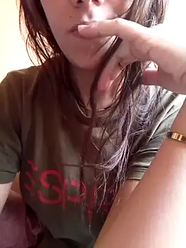 Snapshot of Zina_123 chatting on May 21, 2026, 7:26 am Zina 123 online show from May 21, 2026, 7:26 am