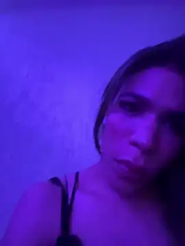 devilallonso online show from May 15, 2026, 3:46 am