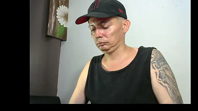 kimblaze122 online show from May 29, 2026, 7:39 am