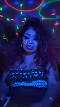 NailGoddessnow online show from January 26, 2025, 11:29 pm