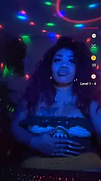 NailGoddessnow online show from January 27, 2025, 2:31 am