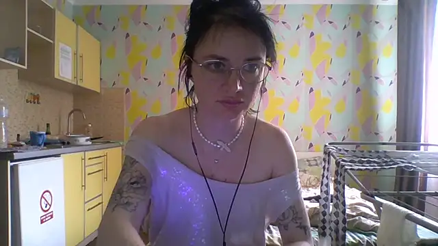 Snapshot of Diana_sosala chatting on June 25, 2026, 9:36 am Diana sosala online show from June 25, 2026, 9:36 am