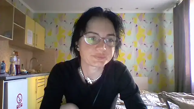 Snapshot of Diana_sosala chatting on June 26, 2026, 4:00 pm Diana sosala online show from June 26, 2026, 4:00 pm