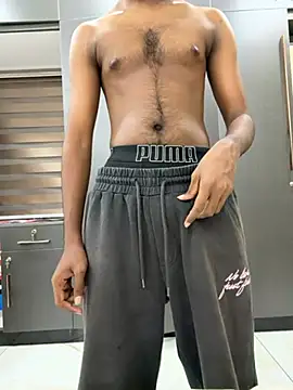 male18in online show from June 16, 2026, 8:11 pm