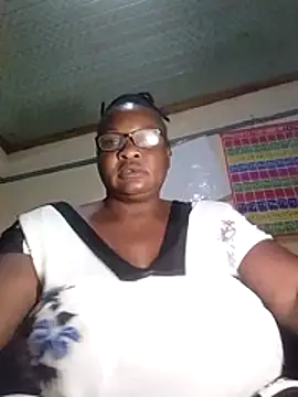 Judith123 online show from July 9, 2026, 3:32 am
