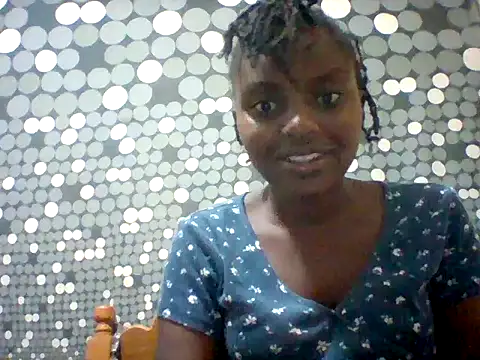 Snapshot of liligal chatting on July 24, 2026, 4:32 am liligal online show from July 24, 2026, 4:32 am