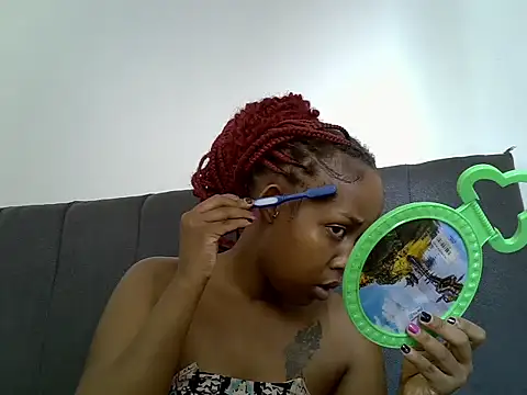 Bianca0011 online show from June 18, 2026, 5:51 am