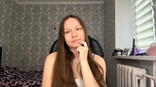 Snapshot of ShaylaChong chatting on June 19, 2026, 6:40 am ShaylaChong online show from June 19, 2026, 6:40 am