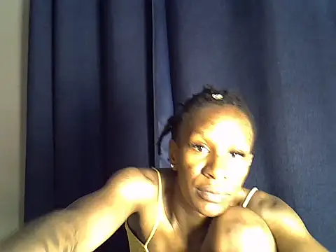 Snapshot of Queen_slim2 chatting on May 23, 2026, 8:02 pm Queen slim2 online show from May 23, 2026, 8:02 pm