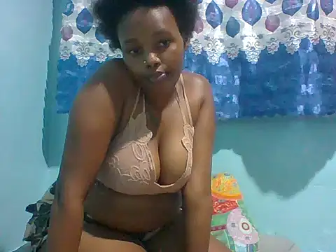 chocolate-pie2 online show from June 3, 2026, 9:45 am