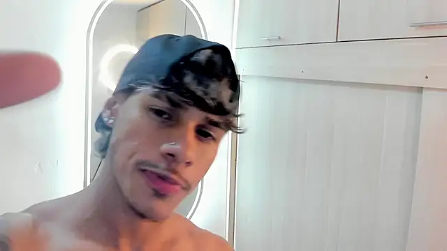 Snapshot of Joao_da_silva19 chatting on June 26, 2026, 1:15 pm Joao da silva19 online show from June 26, 2026, 1:15 pm