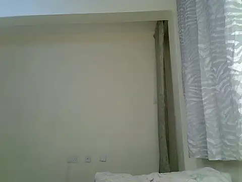 Sweetbrowna online show from July 1, 2026, 4:29 pm