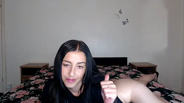 Snapshot of DirtyStella chatting on July 2, 2026, 5:24 am DirtyStella online show from July 2, 2026, 5:24 am