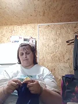 Snapshot of LisichkaOksana chatting on June 28, 2026, 7:09 pm LisichkaOksana online show from June 28, 2026, 7:09 pm