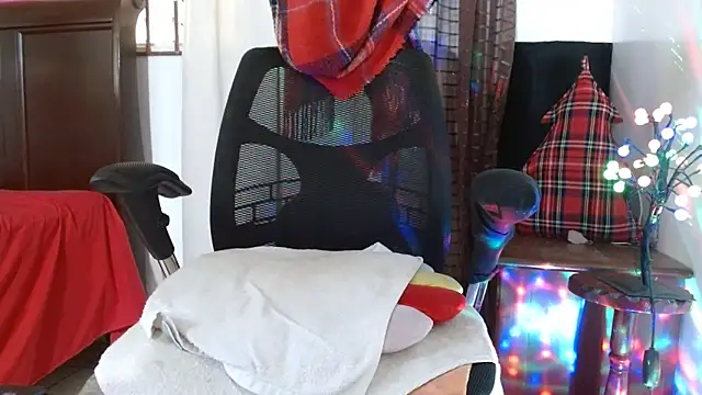 Snapshot of jenny_milf69 chatting on February 12, 2026, 1:50 pm jenny milf69 online show from February 12, 2026, 1:50 pm