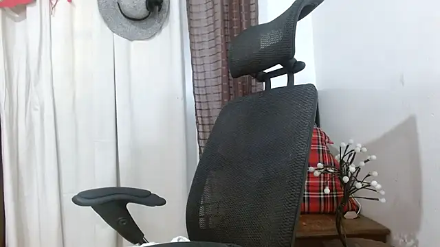 Snapshot of jenny_milf69 chatting on February 24, 2026, 2:26 pm jenny milf69 online show from February 24, 2026, 2:26 pm