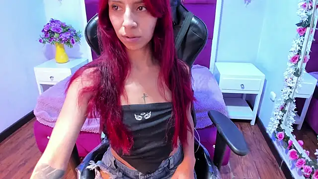 Snapshot of NinaaXXX_ chatting on June 9, 2026, 10:10 pm NinaaXXX online show from June 9, 2026, 10:10 pm