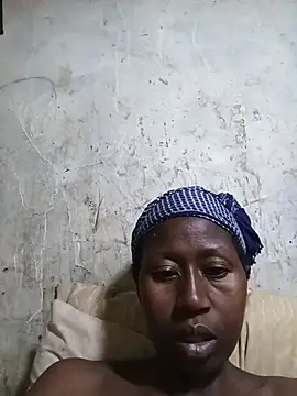 Snapshot of azina2 chatting on June 14, 2026, 8:22 pm azina2 online show from June 14, 2026, 8:22 pm