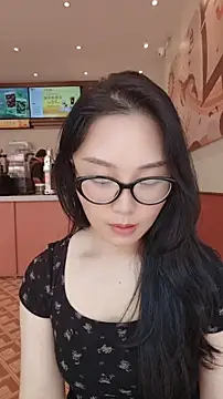 lylxili online show from June 16, 2026, 5:54 am