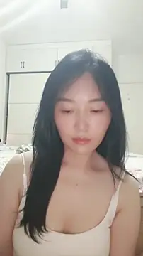 lylxili online show from June 20, 2026, 12:52 pm