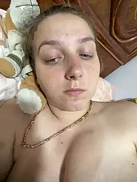 Loulou fck online show from July 14, 2026, 8:36 pm