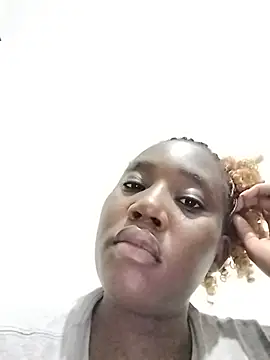 Snapshot of sexxythickebony chatting on May 17, 2026, 10:17 pm sexxythickebony online show from May 17, 2026, 10:17 pm