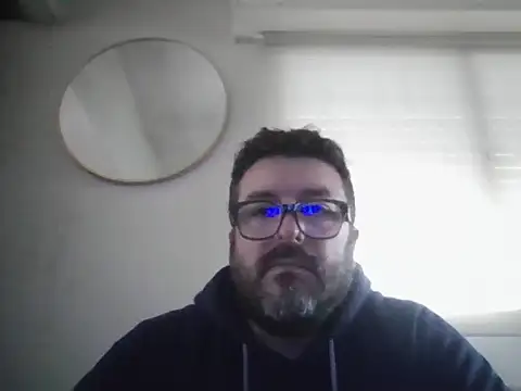 Snapshot of Martoruy chatting on July 15, 2026, 6:57 pm Martoruy online show from July 15, 2026, 6:57 pm
