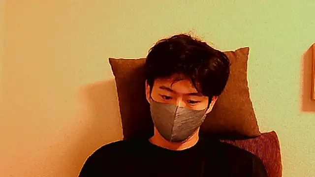 Snapshot of ryuri3939 chatting on May 21, 2026, 10:22 am ryuri3939 online show from May 21, 2026, 10:22 am