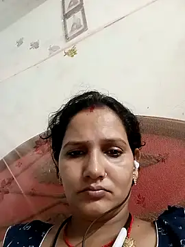 BEBO-HOTTY online show from May 18, 2026, 6:58 pm