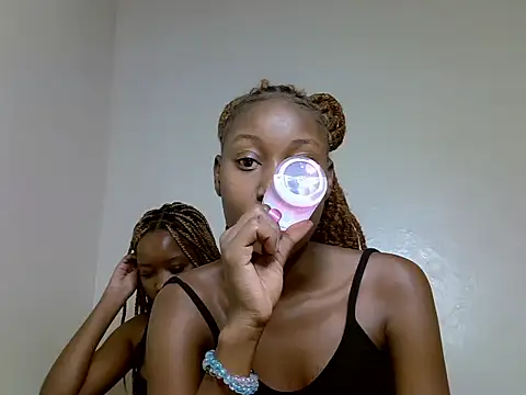 Pretty kitty48 online show from July 8, 2026, 4:17 am