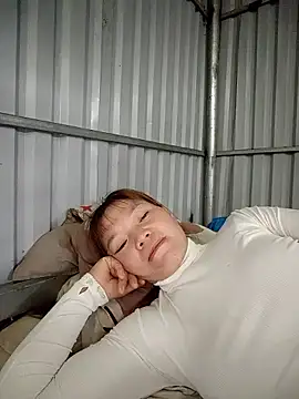 lya sexyy online show from June 11, 2026, 2:53 am